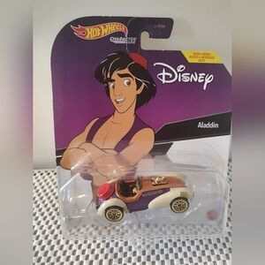 Hot Wheels Disney Character Cars Aladdin NWT